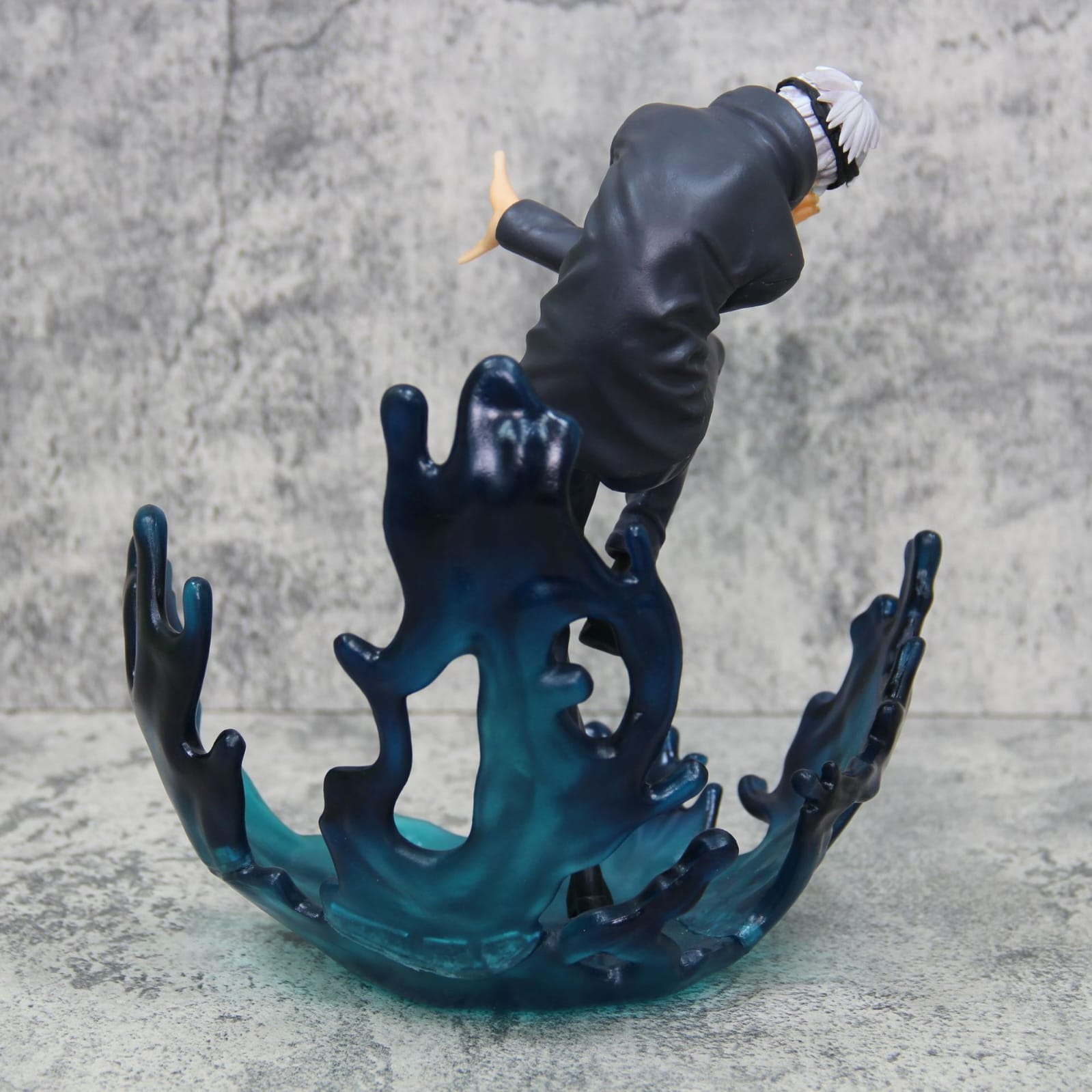 Gojo Satoru XL Selection Statue 26 cm – Jujutsu Kaisen
