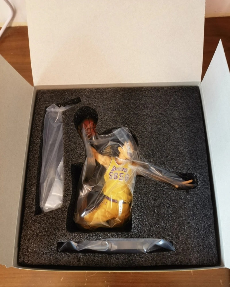 Monkey D. Luffy × NBA One Piece Figure – Bandai Banpresto Master Stars Piece