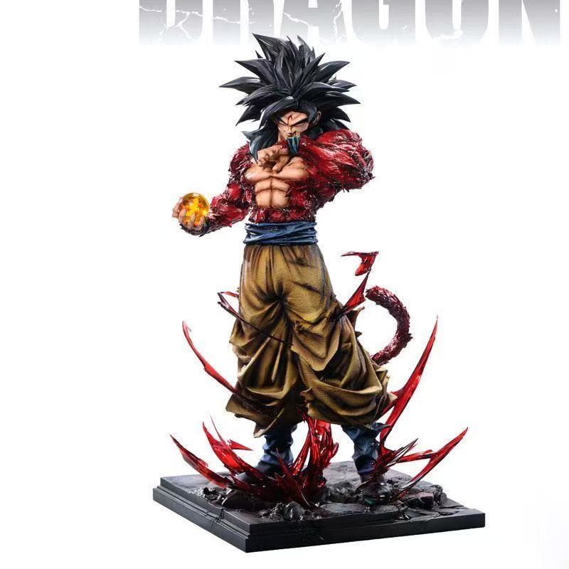 Dragon Ball GT – Son Goku Super Saiyan 4 XL Selection Figure