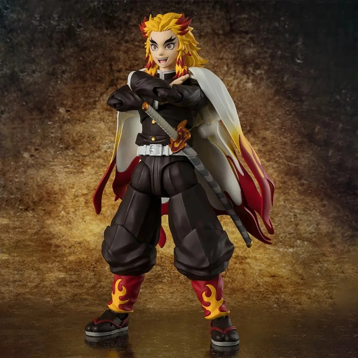 Action figure Bandai S.H. Figuarts Rengoku Kyojuro Demon Slayer The Flame Hashira