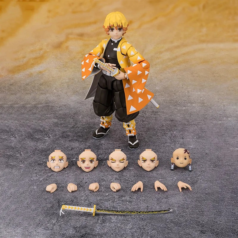Action figure Bandai S.H. Figuarts Demon Slayer Zenitsu Agatsuma con accessori