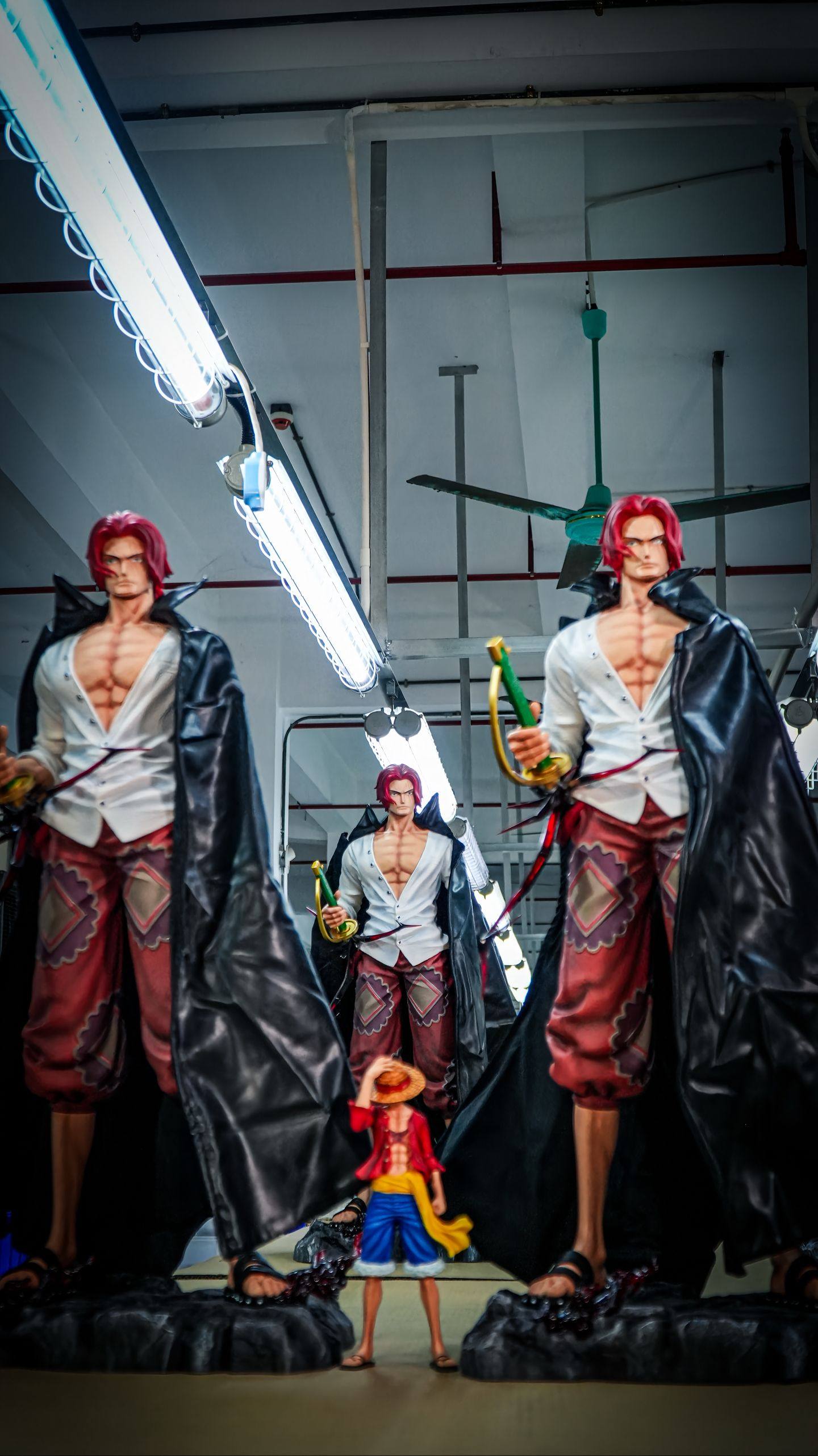 Shanks Il Rosso 70cm 1/3 JT Studio XL Selection | One Piece